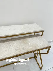  2 للبيع طاولات رخاميه