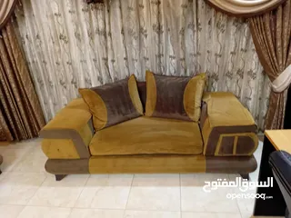  2 طقم كنب شبه جديد تفصيل 9مقاعد