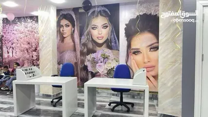  1 اغراض صالون نسائي للبيع في الزرقاء الحالة شبه جديد