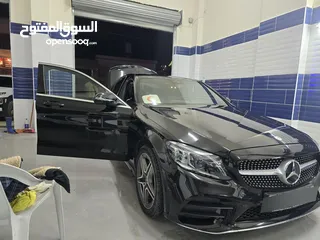  2 Mercedes-Benz C180 AMG
