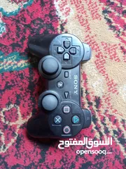  1 ايادي PS3 اصلية مش تقليد حبة ب9د شغالات ولا غلطة وعلى الفحص