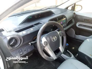  9 تويوتا بريوس 2013 بحالة الوكالة