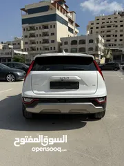  15 كيا نيرو ترخيص 2022 محرك 1600 هايبرد