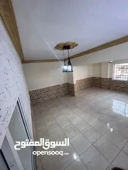  4 شقة ديلوكس للإيجار في الزرقاء جبل طارق شارع مآذن الأقصى بجانب مسجد السنة