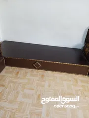  2 صناديق عدد 5 ارتفاع 25 وطول 170 ب70 في واحد صغير منهم ب120 وغساله شغاله ميه ميه ب55