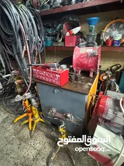  15 معدات ثقيله للحفر والهدم ترميم وجميع لاعمال