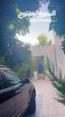  2 فيلا للبيع بالبنيات طريق المطار شارع الخدمات في حي هادئ جدا