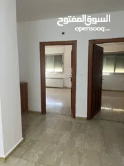  7 شقة ارضية للإيجار