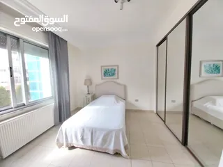  11 شقة مفروشة للإيجار 190م2 ( Property 19205 ) سنوي فقط