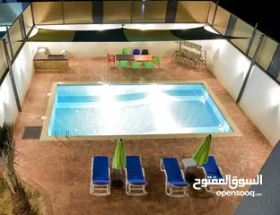  9 نقوم بتركيب جميع انواع المظلات والشوادر الشد والاشرعه والبراقولات واللكسان بسعر منافس جدا جدا