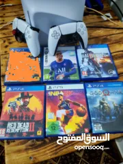  2 Ps5 slim cd مع ايدي عدد2 و 6 العاب