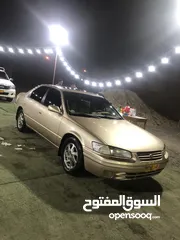  1 تويوتا كامري