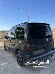  3 بيجو بارتنر تيبي 2016 متور 1600 تيربو ديزل جير عادي 7 ركاب ترخيص وتامين شامل 4/2026 للبيع او للبدل