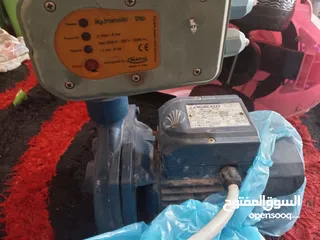  1 مضخة ماء بدريلو ايطالي واحد حصان بحالة جيدة جدا استعمال شهرين مع ايزي ابرس بس مش متأكد من الايزي برس
