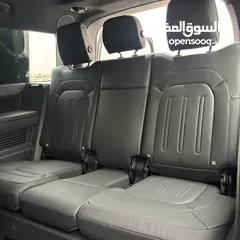  18 Landrover defender x dynamic 2023 لاند روفر ديفندر 2023 اكس. داينمك