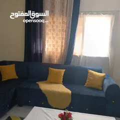  7 طقم كورنر مع بفه وبرادي للبيع