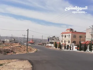  2 أرض للبيع في شفا بدران مقابل مسجد صرفند العمار شارعين 750م مميزة