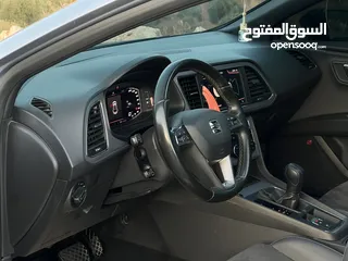  10 سيات ليون إكسلانس