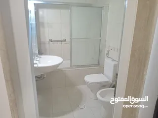  14 الرابية شقة طابق ارضي للبيع