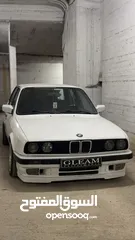  1 BMW E30 320i