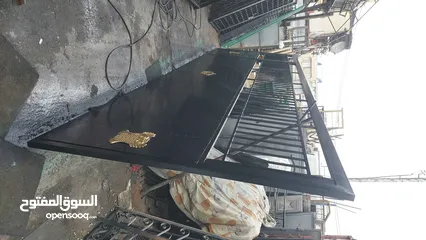  21 بواب شبابيك مطابخ مراجيح  بواب سحاب ماكنات خياطه ماكنات طباعه ماكنات تصوير وثائق خزانات ستيل