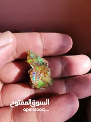  4 حجركريم اوبال ملتي كلر ناري Opal gemstone