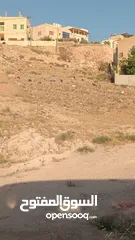  3 ارض مساحة 839 متر سكني مرتفعة و كاشفة من المالك مباشرة