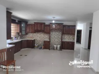  1 شقة للايجار غير مفروش