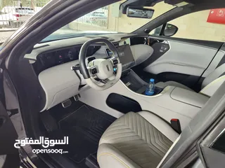  26 شانجان افاتار موديل 2023 AVATR 11 دفع كلي AWD وثنائي