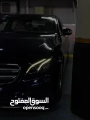  1 مارسيدس E-Class E300 2019 نيلي داخل جلد اوف وايت