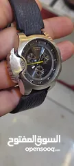  3 ساعات. سوسري وياباني بحال وكاله كل ساعة إلها سعر