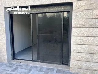  2 شقه للبيع طابق ارضي مع حديقه في عين منجد