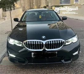  3 BMW 320i 2019
