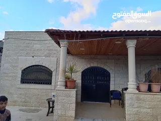  5 منزل للبيع في العلكوميه خلف مسجد صلاح الدين