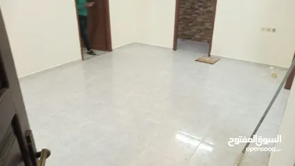  8 شقه للايجار