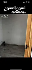  4 محل للإيجار