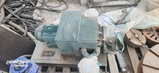 8 معدات صناعيه مشكله مستعمله شغاله