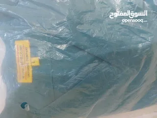  2 يونيفورم طبيب بيطري او جرومر