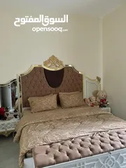  5 Queen Bedroom