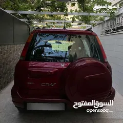  3 سيارة هوندا CR-V 2001