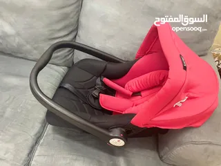  4 كرسي سيارة للأطفال