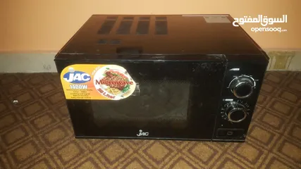  1 مايكرويف جاك   و السعة 25 لتر.........................................................