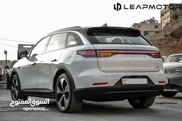  25 Leapmotor C11 2023  الكهربائية بالكامل بمدى 500 كلم