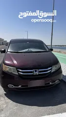  1 Honda Odyssey touring 2014