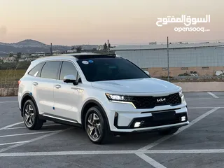  4 كايا سورينتو 2022 /فل الفل  فتحة سقف بانوراما  2x4 ///240Hp بنزين + كهرباء  ( Haybrid) 1600cc