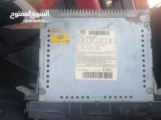  2 شاشه كيا فورتي 2009 اصليه لبيع