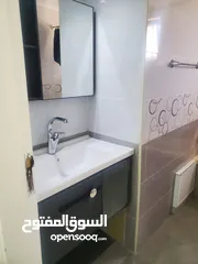  6 شقة مميزة للايجار