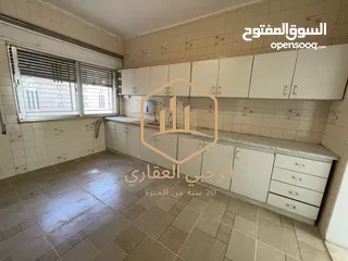  8 شقة / للايجار / ارضية / 3نوم / الصويفية