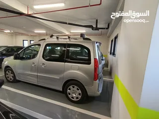  2 بيجو بارتنر موديل 2012