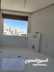 1 شقة مع استوديوا للبيع